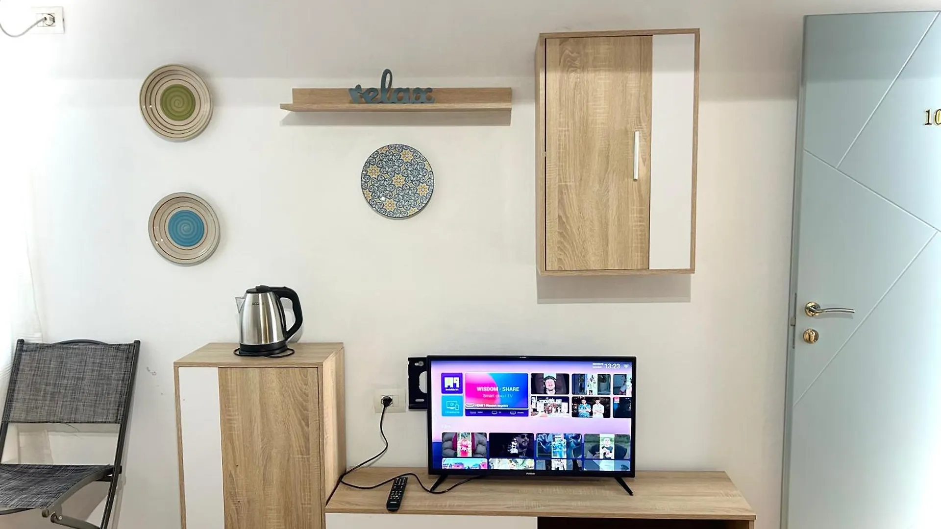 Budget Retreat Tirana & Studios