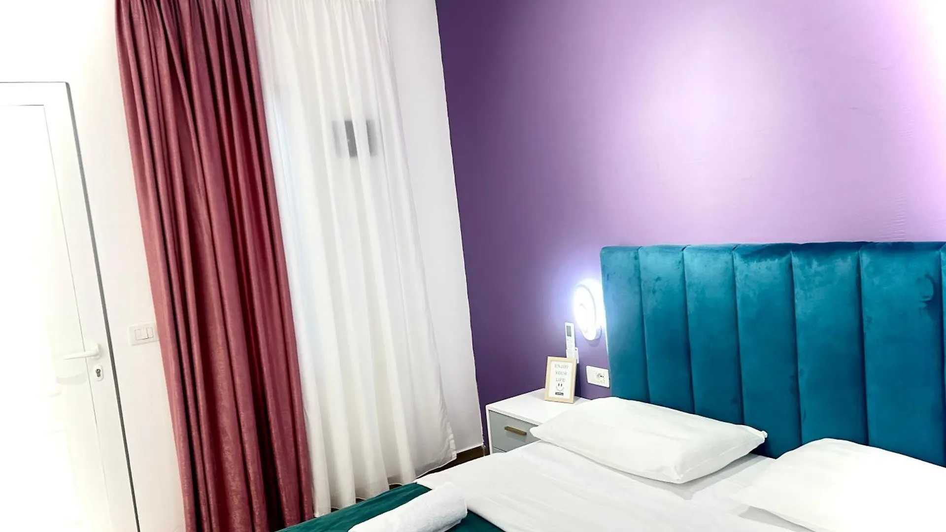 Budget Retreat Tirana & Studios Albanien